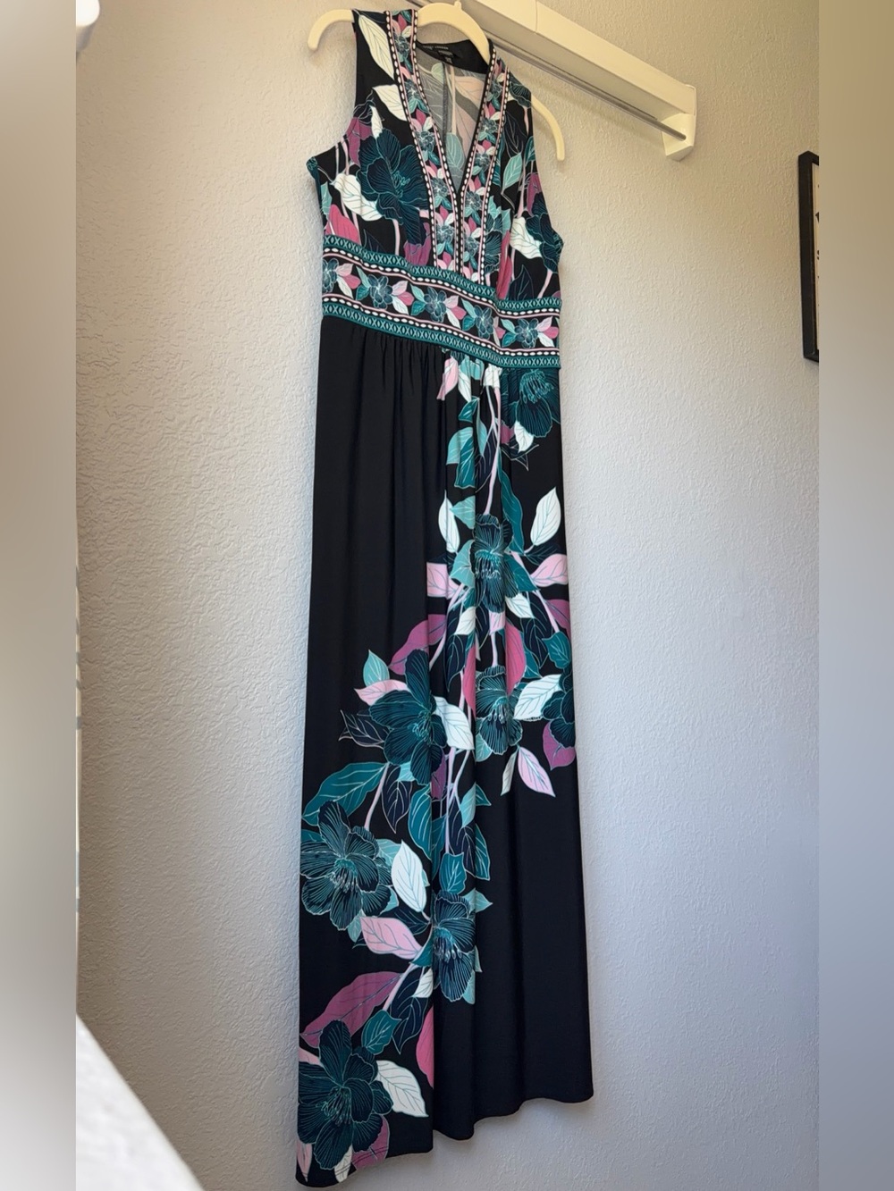 Maggy London Floral Jersey Maxi Dress, NWOT, 10 Petite - Picture 14 of 16